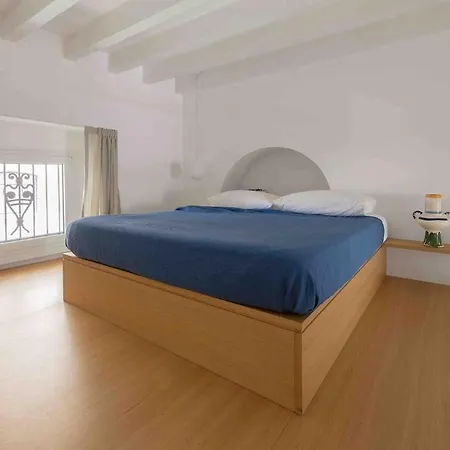 Curated Loft In *